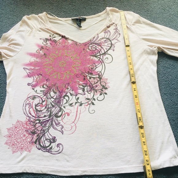 Style & Co top beautiful flower design - Picture 6 of 8